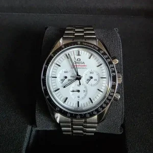 Speedmaster Professional — White Dial Test